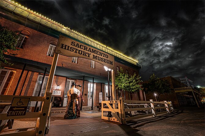 Shadows, Scandals, & Secrets of Old Town Sacramento Ghost Tours - The guide can make or break the hour