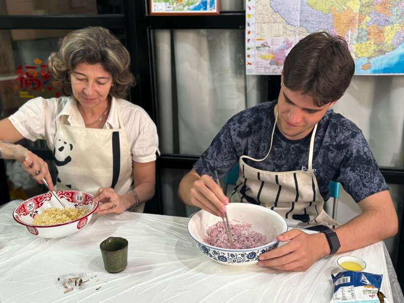Shanghai-Cooking Dumpling & Meal in Local Family-w/Vegan - The Family Meal Is the Main Cultural Moment