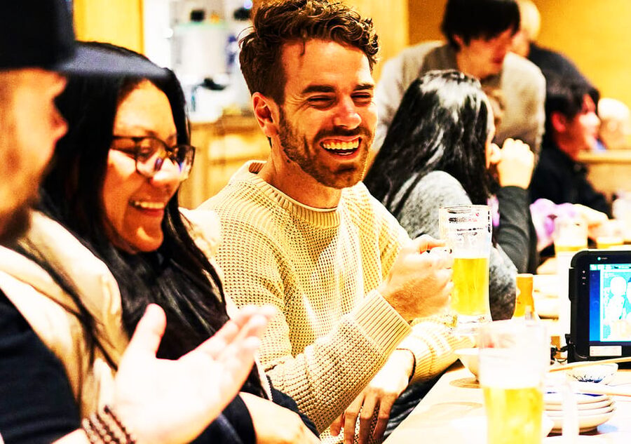 Shinjuku: Food Tour - 15 Dishes at 4 local eateries - Kabukicho: food with Shinjuku’s nightlife around you