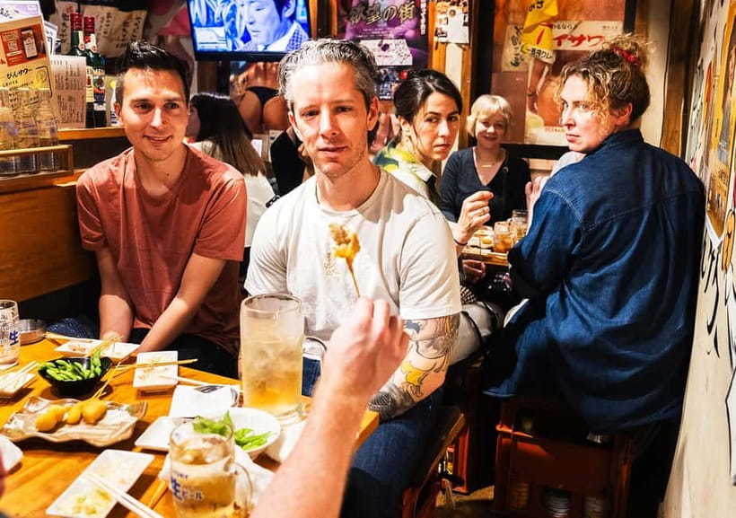 Shinjuku: Food Tour - 15 Dishes at 4 local eateries - Who should book this food tour?