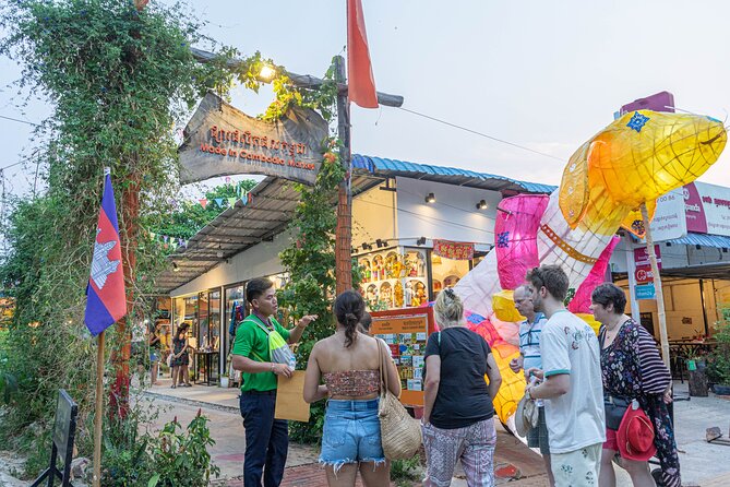 Siem Reap Evening Food Tour - Inclusive 5 stops Local Tastings - Stop four: Street 60, mattresses, grilled chicken, and insects