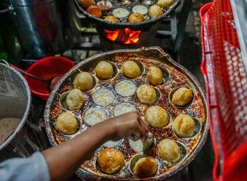 Siem Reap: Evening Food Tour with 10 Local Tastings - Who will enjoy it most