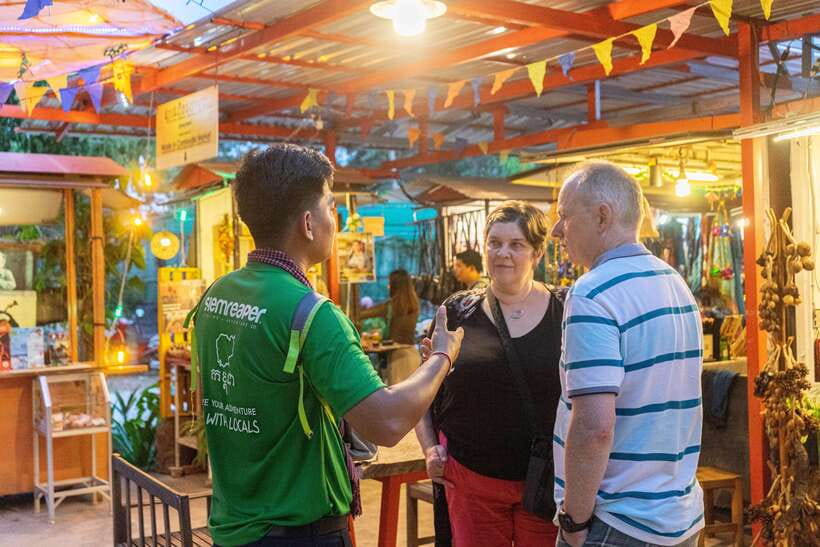 Siem Reap: Evening Food Tour with 10 Local Tastings - Phum Nom Banh Chok focuses on Cambodian noodles