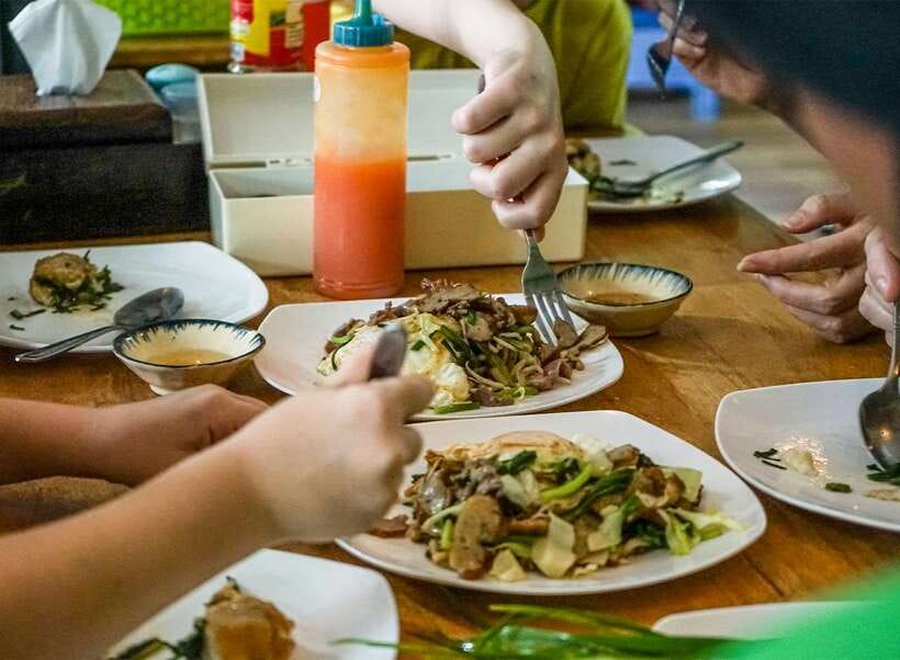 Siem Reap: Evening Food Tour with 10 Local Tastings - Street 60 is the evening’s boldest stop