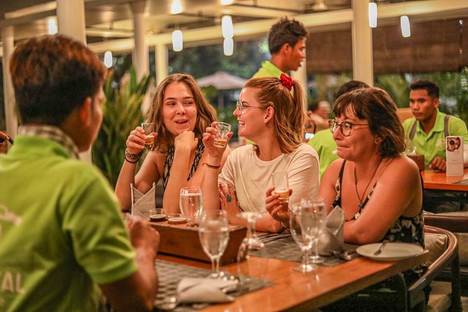 Siem Reap Evening Foodie Vespa Tour / Tuk Tuk Available - Key points to know before booking