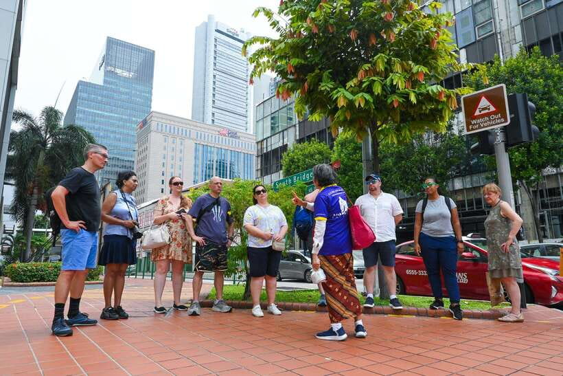 Singapore: Local Hawker Food Tour with Tastings - Chinatown Complex: where the route ends