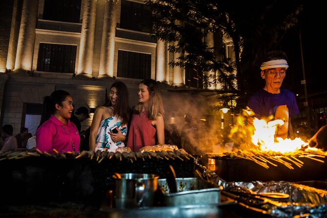 Small Group: Singapore Street Food & Night Tour with 9 tastings - Meeting at Clarke Quay at 6:00 pm