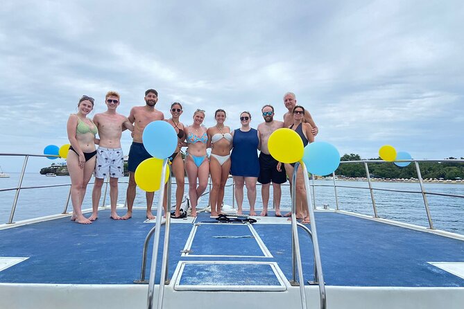 Sosua Party Boat - Snorkeling + Snack +BBQ Food and Drinks - Snorkeling over coral reefs