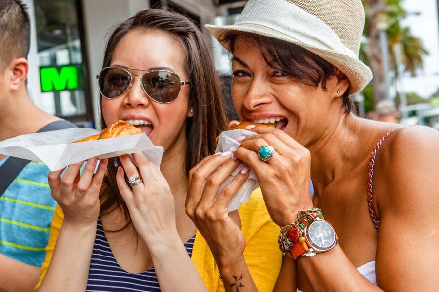 South Beach Tour des Forks: Eat Like a Local - The guide makes or breaks the three hours