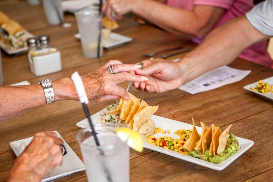 South Beach Tour des Forks: Eat Like a Local - Who should book this South Beach food walk?