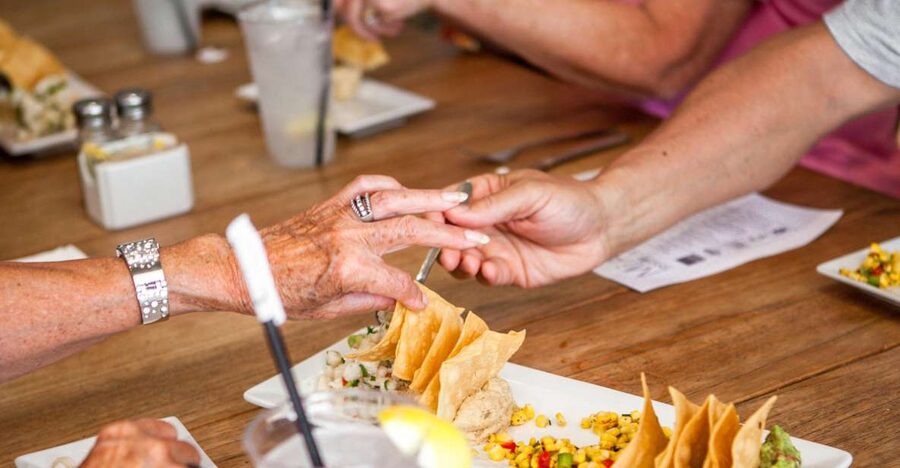 South Beach Tour des Forks: Eat Like a Local - Meeting at Aura at Books and Books