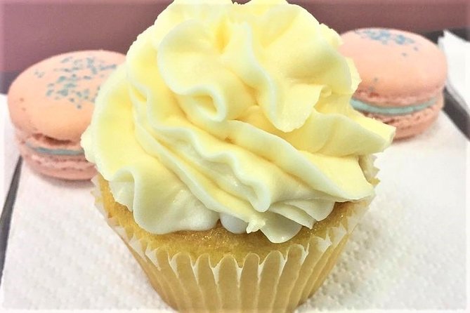 Southern Flavors of Savannah Walking Dessert Tour - Walking through squares, streets, and City Market