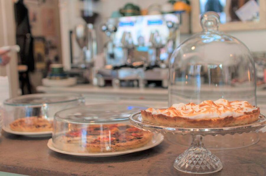 St. Pauli: Guided Food Tour with 5 Tastings - Key points to know before booking