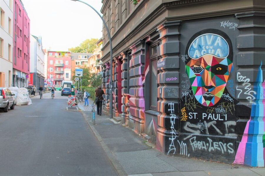 St. Pauli: Guided Food Tour with 5 Tastings - Stop four: A local hangout rather than a photo stop