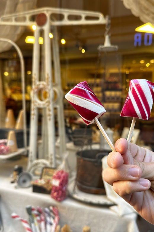 Stockholm: Old Town Food Tour of 7 Locals Favorites Tastings - Is $124 a fair price?