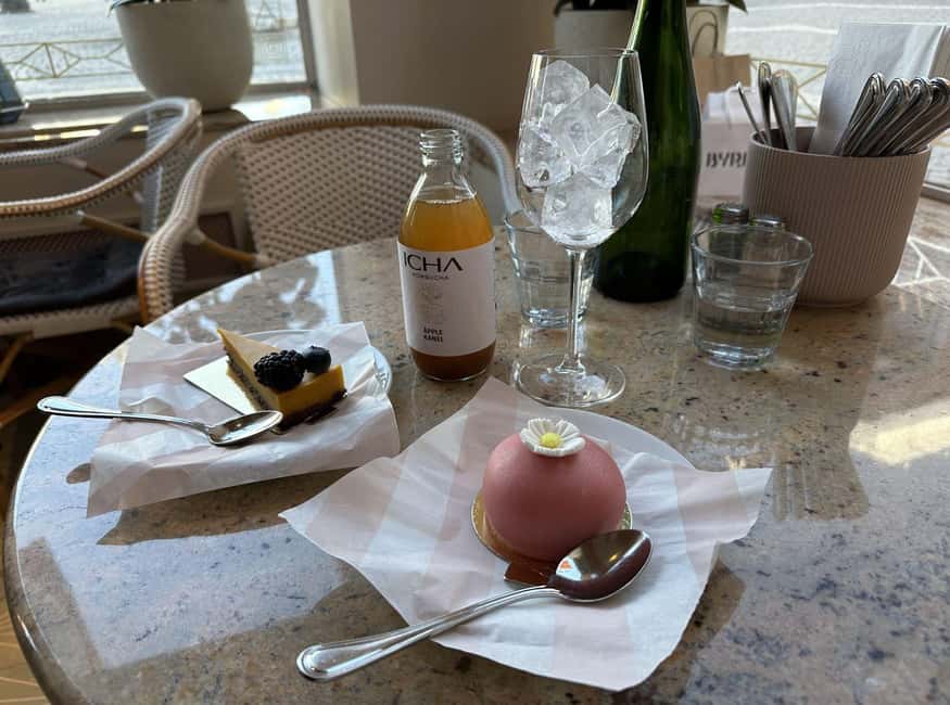 Stockholm: Old Town Food Tour of 7 Locals Favorites Tastings - Peppermint candies and local Swedish cheeses