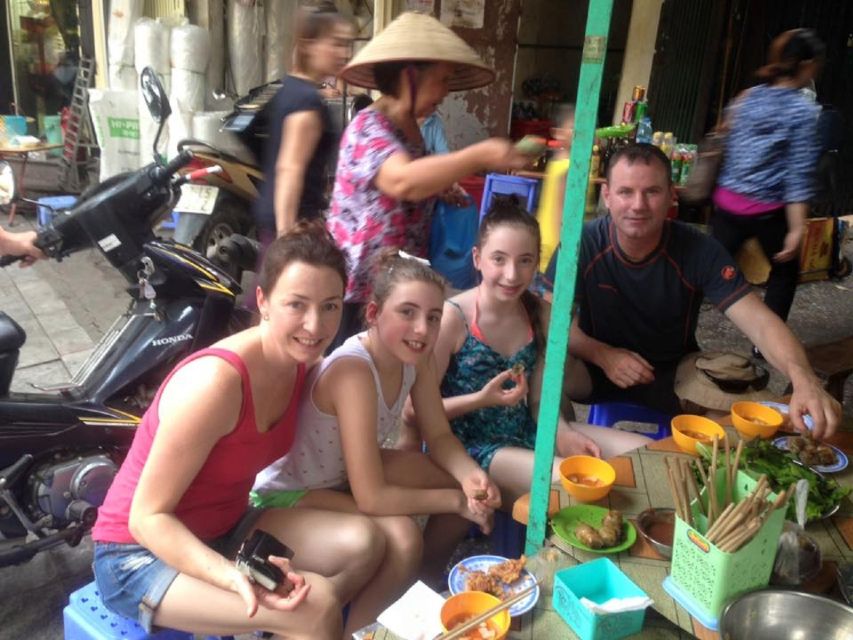 Street Food Tour Hanoi and Train Street Experience - Why Hanoi food works best on foot