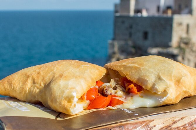 Street food tour of Polignano a Mare - Starting at Lama Monachile with a classic Puglia view
