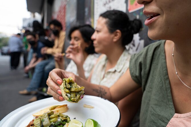 Street Food Tour with Friends - Roma and the market: the strongest food stop