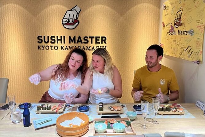 Sushi Making in Kyoto! Same-day bookings welcome! - Finding the Kawaramachi meeting point