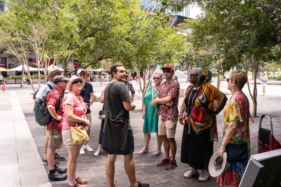 Sydney: Chinatown Street Food & Culture Guided Walking Tour - Chinese-Australian history without a classroom feel