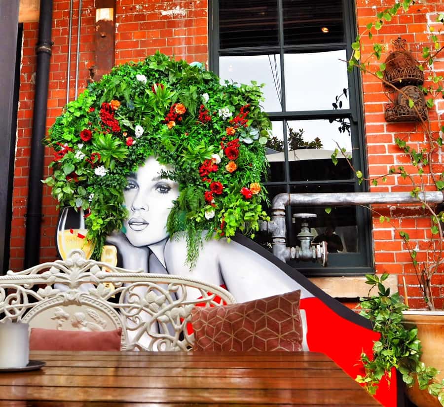 Sydney: Food Tour in Surry Hills with 8 Local Food Tastings - Guides make the difference