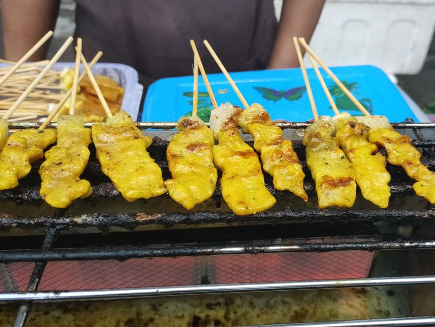 Takua Pa: Food Market, Tsunami Museum, Temple, & Old Town - The seasonal morning option