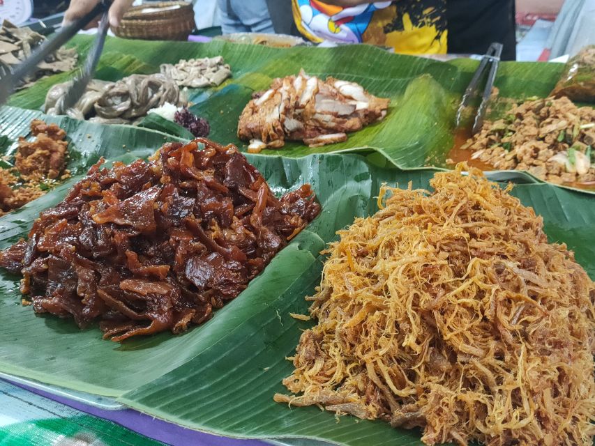 Takua Pa: Food Market, Tsunami Museum, Temple, & Old Town - Starting with the Ban Nam Khem Tsunami Museum