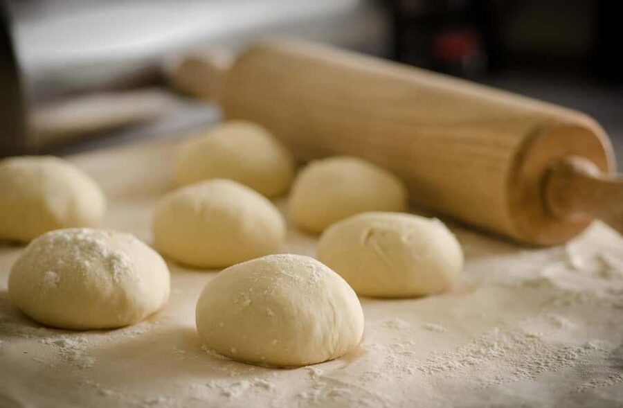 Taormina: Pizza Making Class with Lunch and Wine Tasting - Key Points at a Glance