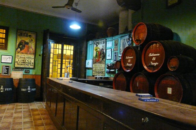 Tapas Food Tour in Jerez de la Frontera - Three tapas, three drinks, and local choices