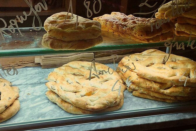 Taste Avignon – A Full French Culinary Tour by Do Eat Better - Rue de la République: the warm cheese specialty