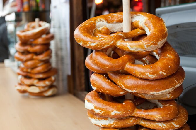 Taste Bolzano: Food Tour with Full Meal by Do Eat Better - Coffee and the final walk to Piazza Walther