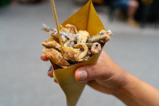Taste Genoa: A Full Meal Walking Food Tour by Do Eat Better - Street food, farinata, and fried seafood