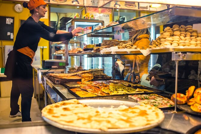 Taste Genoa: A Full Meal Walking Food Tour by Do Eat Better - Pasta and the question of food quality