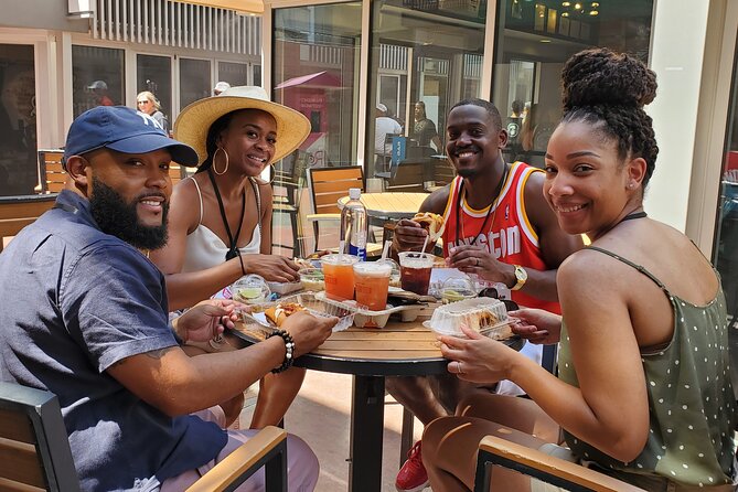 Taste the Vegas Strip: A Local’s Food Tour Experience - Finishing at The LINQ Promenade