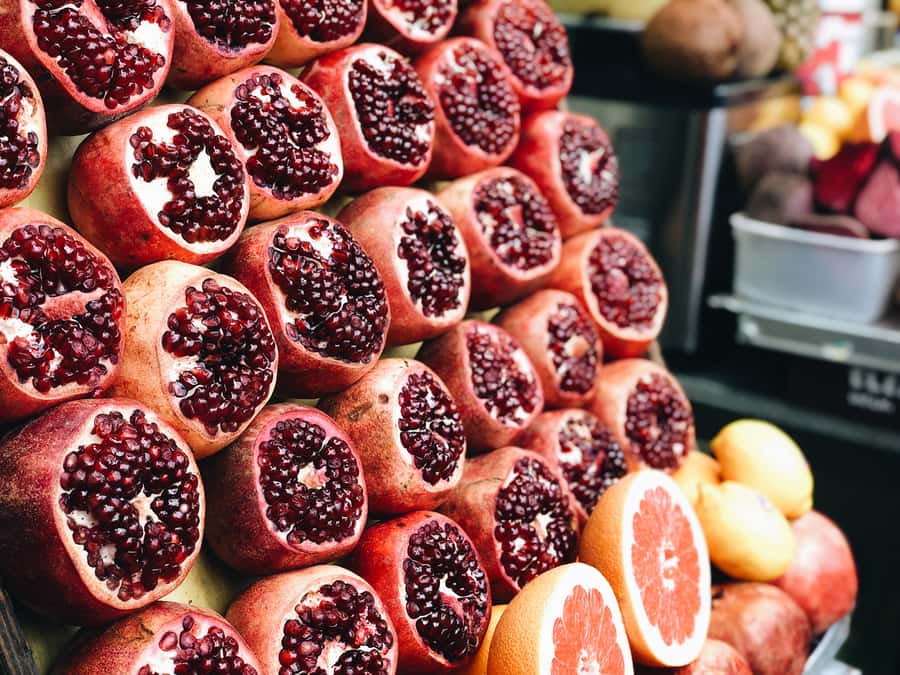 Tel Aviv: Carmel Market & Tel Aviv Tour with Tastings - Herzl Street and Rothschild Boulevard tell Tel Aviv’s origin story