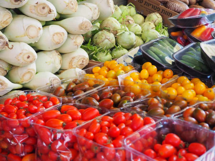 Tel Aviv: Carmel Market & Tel Aviv Tour with Tastings - Carmel Market is the tour’s main event