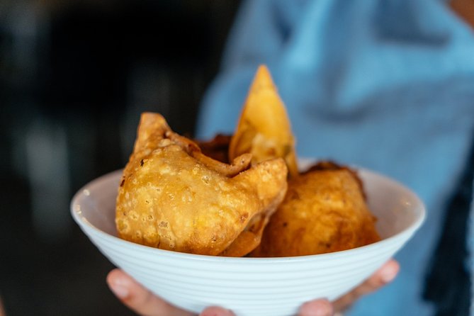 The 10 Tastings of Cape Town With Locals: Private Food Walking Tour - Ten tastings, with a small warning about the number