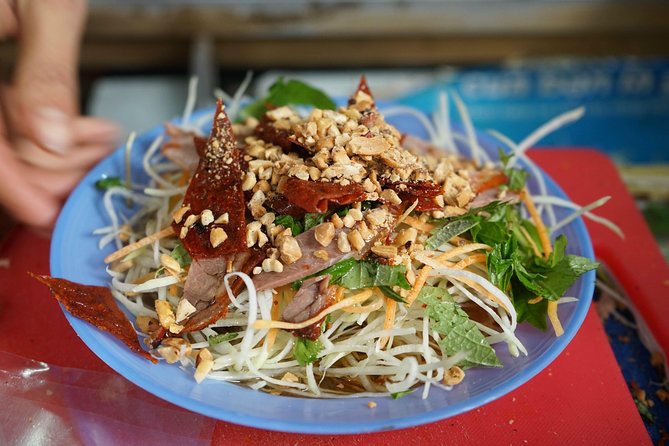 The 10 Tastings of Hanoi With Locals: Private Street Food Tour - Pho rolls and shrimp pastry on Ly Quoc Su Street