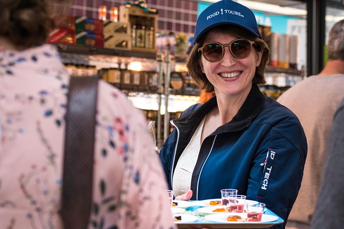 The Copenhagen Culinary Experience Food Tour - Apple wine in the Botanical Gardens