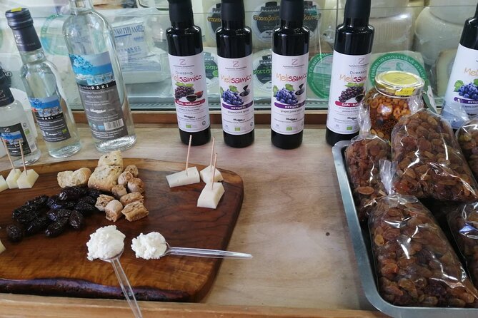 The Delicious Chania Street Food Tour - The Hassan Pascha Mosque and old Chania