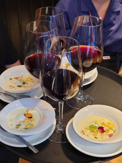 The Original Bilbao Food Tour with Wine Pairings - The guide makes the difference