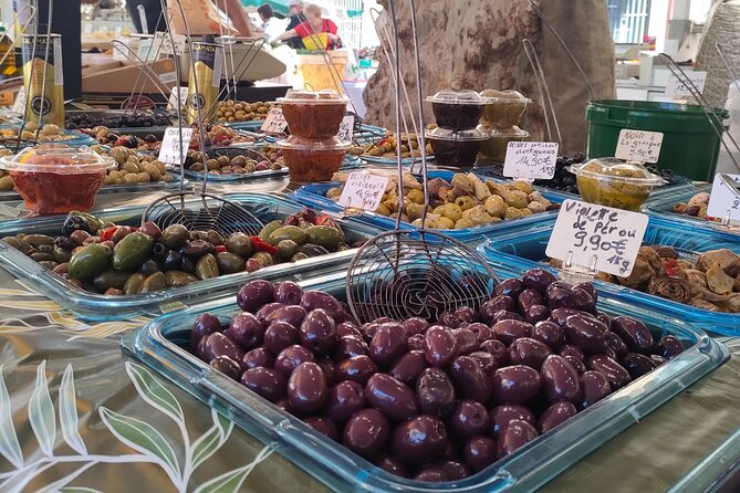 The Provençal Food Tour in Aix-en-Provence - Place des Prêcheurs and the streets around it