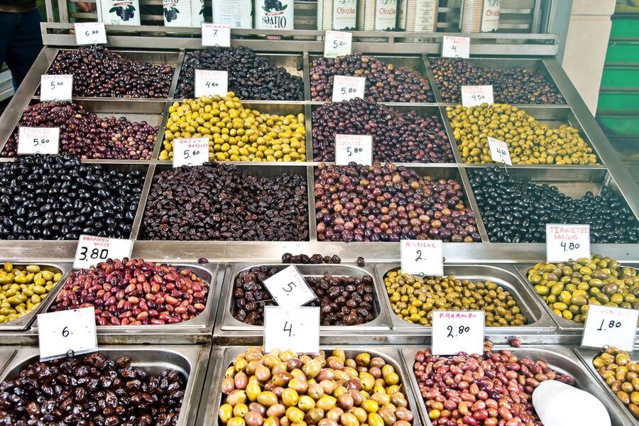 Thessaloniki: Open Market Food Tour with Tasting - Bougatsa and traditional pies at a local workshop