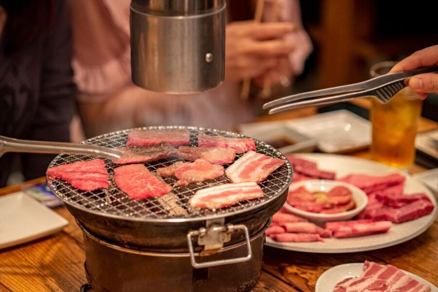 Tokyo: Night Foodie Tour in Shinjuku - Who should book this experience?