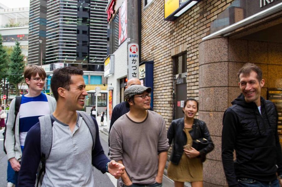 Tokyo: Ramen Tasting Tour with 6 Mini Bowls of Ramen - Shibuya route: Hokkaido, tonkotsu, and curry