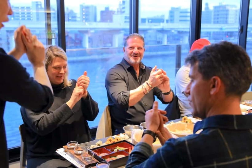 Tokyo: Roll and Authentic Sushi Making Class in Asakusa - Arriving near Sensoji Temple