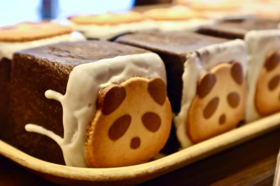 Tokyo: Secret Food Walking Tour - Starting at JR Ueno Station