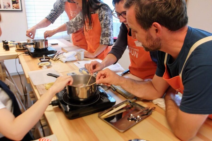 Tokyo: Sushi Making Class - Fresh ingredients, but no raw-fish cutting lesson