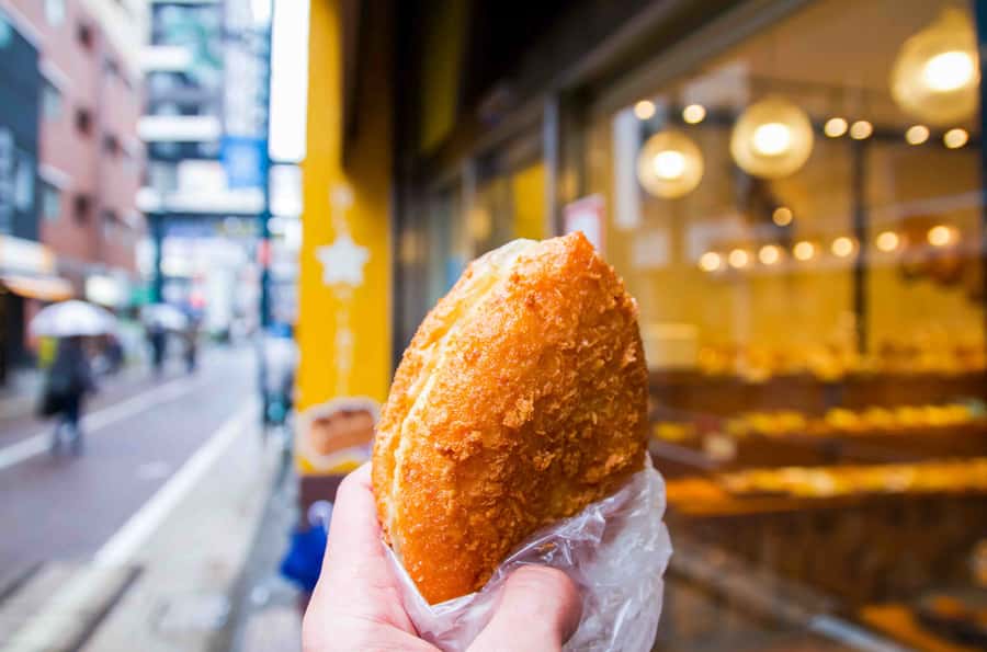 Tokyo: Togoshi Ginza Street Food Tour - Curry Bread With a Savory Center